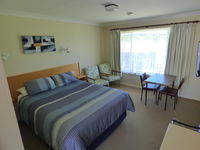 Book Glen Innes Accommodation Vacations Holiday Cairns Holiday Cairns