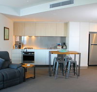 Apartment On King Street - Holiday Cairns