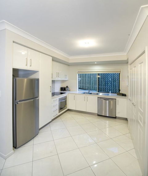 Apartments On Palmer - Holiday Cairns 3