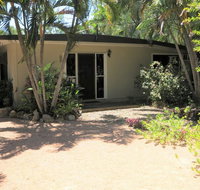 Apjohn House - Holiday Cairns