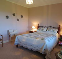 Arabella Country House - Holiday Cairns