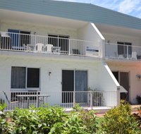 Arcadia Beach Unit 4 - Holiday Cairns