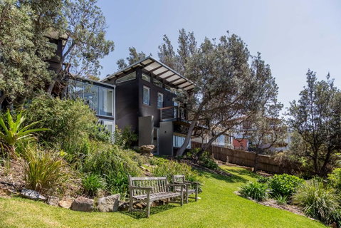 ARGYLL MOLLYMOOK - Absolute Waterfront - Holiday Cairns 0