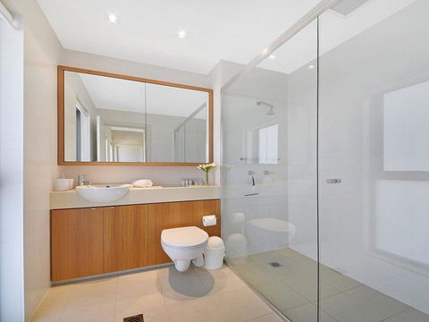 Arum 4, Heritage Park - Contemporary & Timeless - Holiday Cairns 2