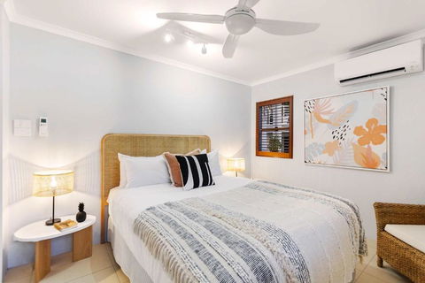 Melaleuca Hideaway - Beach Pool Free Parking - Holiday Cairns 0