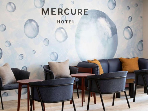 Mercure Sydney Blacktown - Holiday Cairns 0
