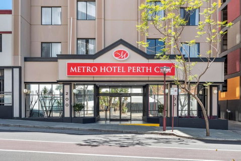 Metro Hotel Perth City - Holiday Cairns 2
