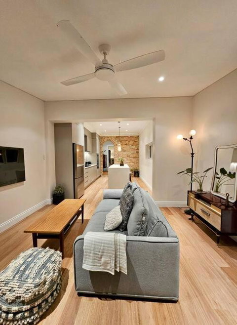 Marrickville Unique And Fresh Renovated Apartment - Holiday Cairns 2