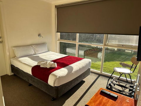 Motel Traralgon - Holiday Cairns 1