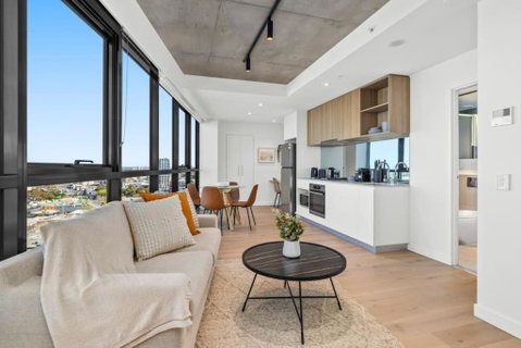 NEW Sensational Southbank Lux - Holiday Cairns 2