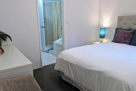 Ocean Villa - Holiday Cairns 2