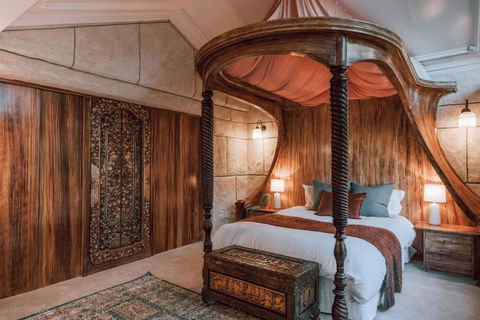 Olinda Sandstone Apartment 2 Bedroom Spa Bath - Holiday Cairns 2