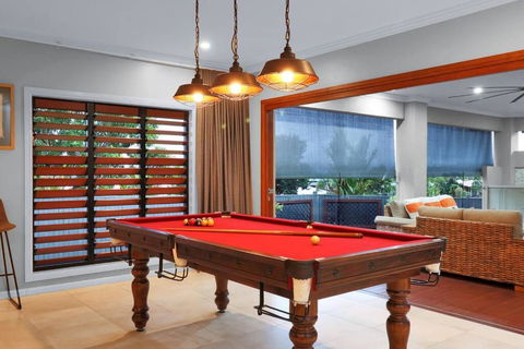 Oversized Luxury- A Corporate & Family Heaven - Holiday Cairns 2