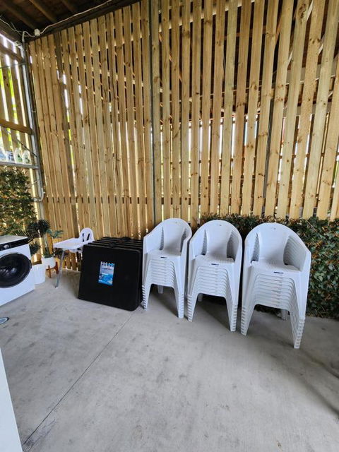 OXLEY Mineral Pool & Private Home SuburbanSTAY - Holiday Cairns 3