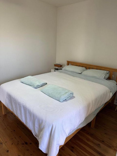 One Bedroom CBD Unit, Walk To Beaches & Cafes - Holiday Cairns 1