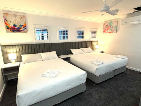Palace Hotel Proserpine - Holiday Cairns 2