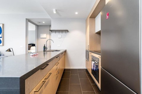 Paradise In Popular Pier Complex Apt - Kingston - Holiday Cairns 2