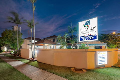 Pegasus Motor Inn And Serviced Apartments - Holiday Cairns 0