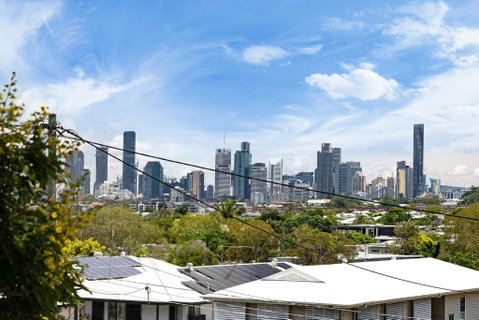 Pet Friendly Family Home In Brisbane - Relocations And Family Stays - Fast Internet - Parking - Netflix - Holiday Cairns 1