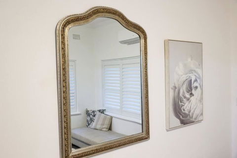 Peters Rest Central Wagga - Holiday Cairns 1