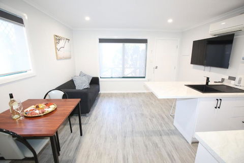 Port Lincoln Villas - Holiday Cairns 3