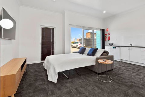 Port Lincoln Shark Apartment 5 - Holiday Cairns 3
