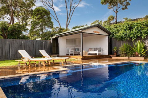 Perfect Peninsula Base With Heated Pool And Spa - Holiday Cairns 0