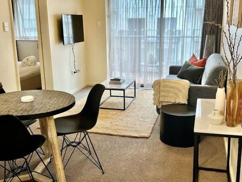 Prime Location 1 Bdr Apt In Perth - Holiday Cairns 0