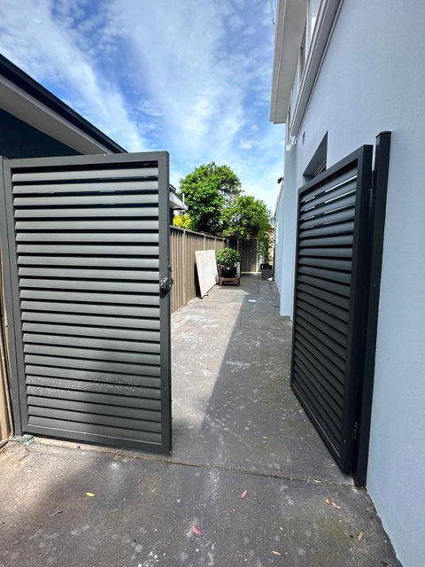 Private, Local Living Studio In Mascot, Airport - Holiday Cairns 3