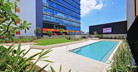 Private Bedroom & Bathroom In Shared Inner Brisbane Apartment - Holiday Cairns 1