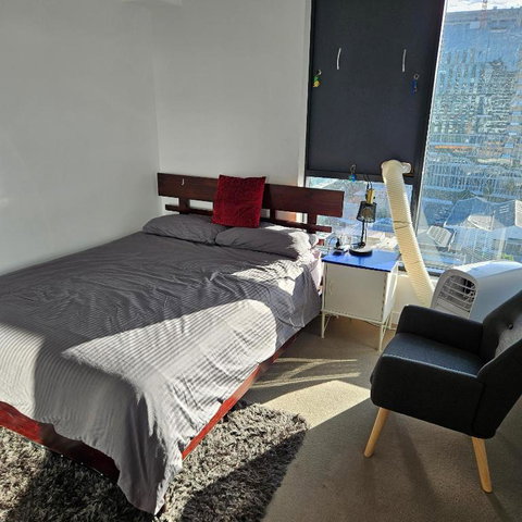 Private Bedroom & Bathroom In Shared Inner Brisbane Apartment - Holiday Cairns 3