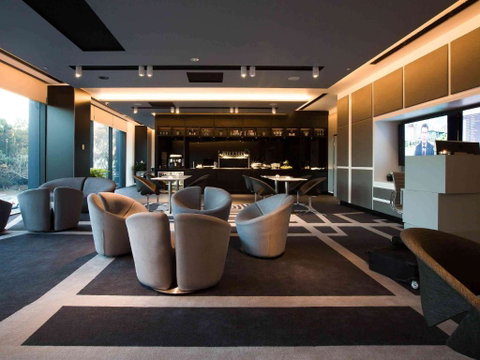 Pullman Sydney Airport - Holiday Cairns 2