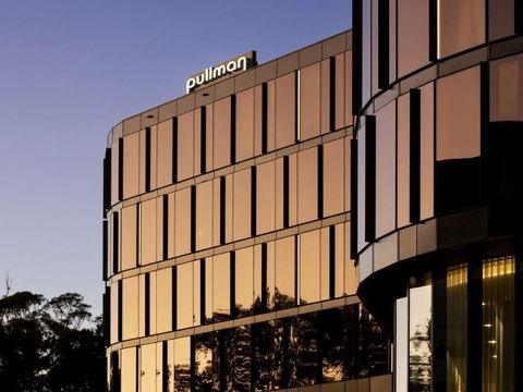 Pullman Sydney Penrith - Holiday Cairns 3