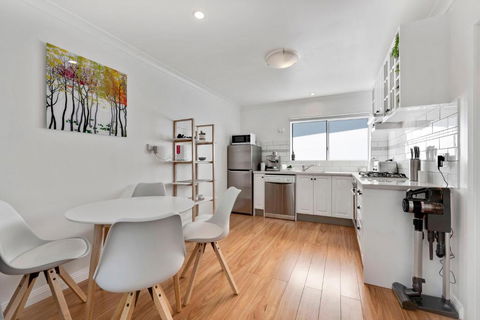 Quince Cottage - Holiday Cairns 0