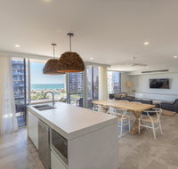 Astina Suites Forster - Holiday Cairns