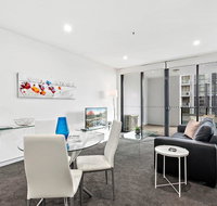 Astra Apartments Wollongong CBD - Holiday Cairns