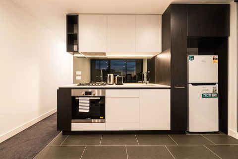 Astrina Deluxe 2 Bedroom - Holiday Cairns 1