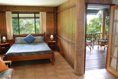 Atherton Blue Gum B&B - Holiday Cairns 1
