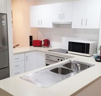 Attenborough Apartments - Holiday Cairns