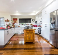 Austinmer - Cannonvale - Holiday Cairns