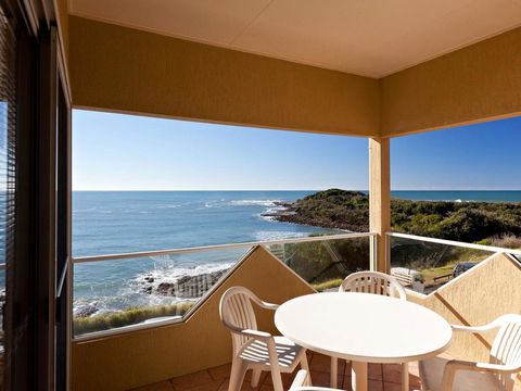 Avalon 4 - Right Across The Road From Convent Beach - Uninterrupted Views - Holiday Cairns 2