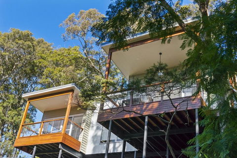 Avalon Tree House - Holiday Cairns 2
