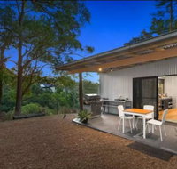 Avoca Beach and Bush - Holiday Cairns