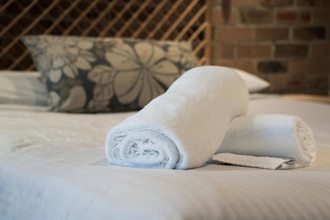 Avoca Beach Hotel - Holiday Cairns 2