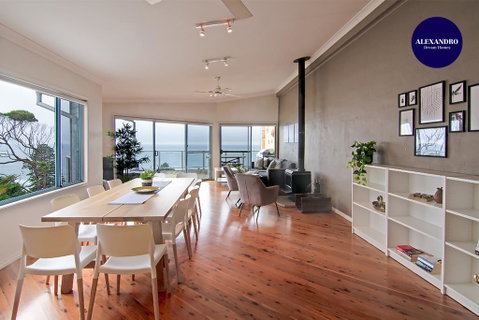 Avoca Heights House /// 4 BDR 2.5 BTH // Direct Ocean Views - Holiday Cairns 2