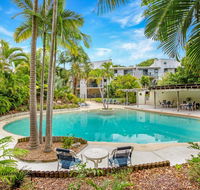 Baden 45 - Rainbow Shores Beachside Unit Aircon Swimming Pool Tennis Court - Holiday Cairns