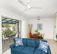 Baden 51 - Rainbow Shores Air conditioned Walk to Beach Swimming Pools - Holiday Cairns