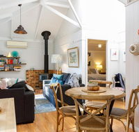 Bandalong Cottages - Holiday Cairns