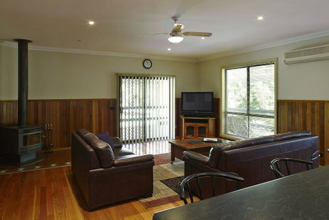 Banyandah - Holiday Cairns 0