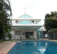 Bargara Beach Motor Inn - Holiday Cairns